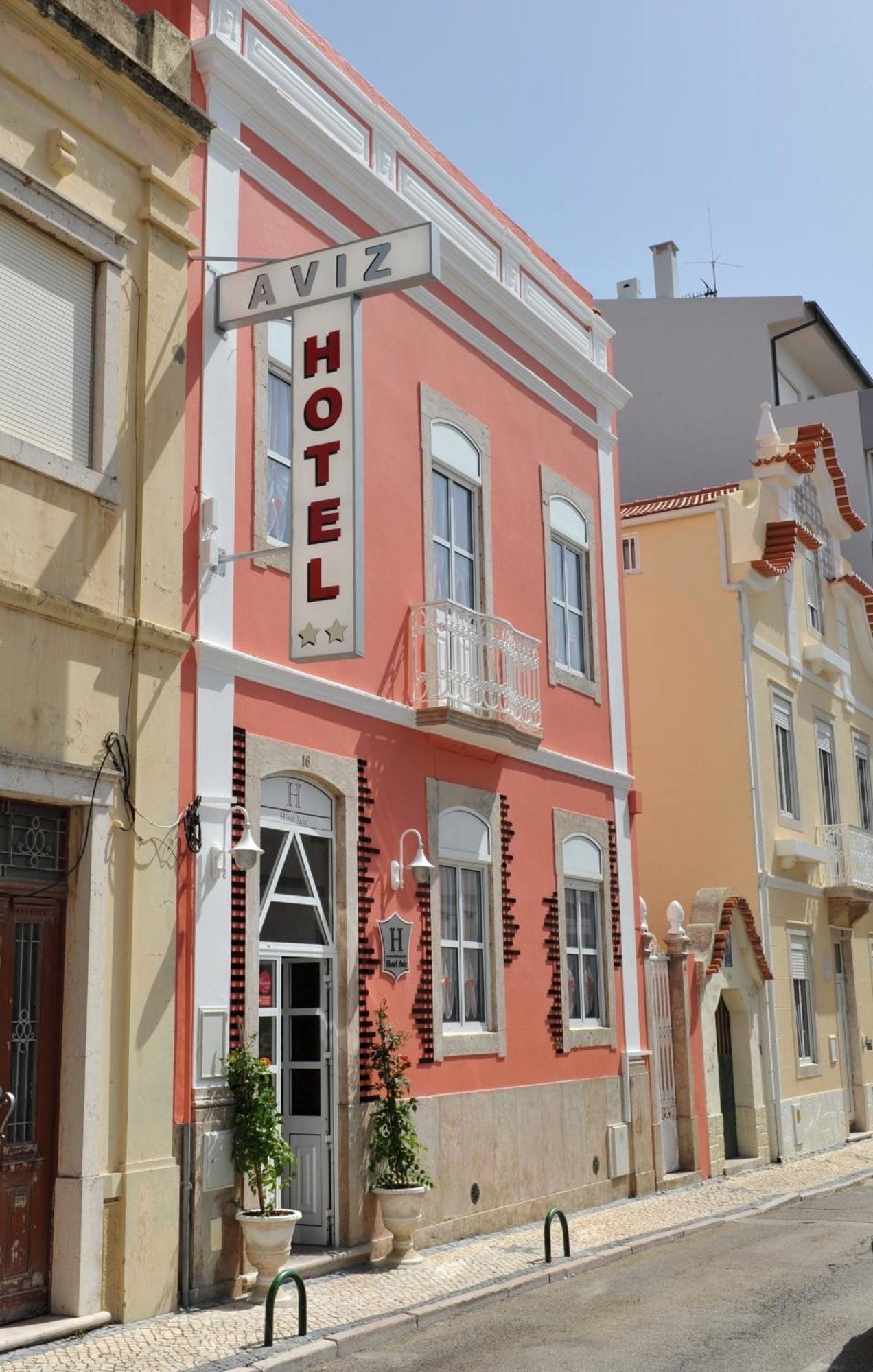 Hotel Aviz Figueira da Foz Buitenkant foto