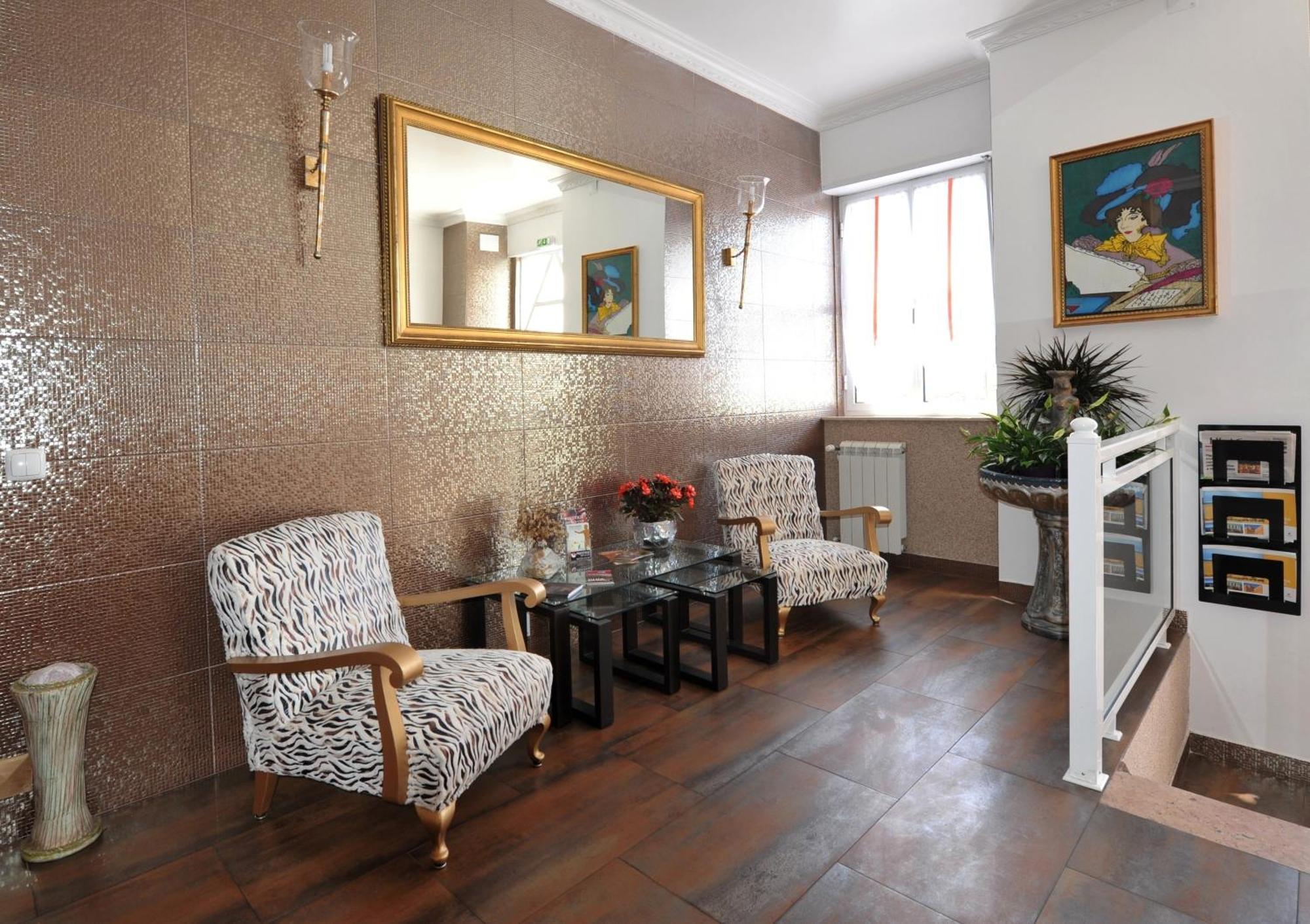 Hotel Aviz Figueira da Foz Buitenkant foto