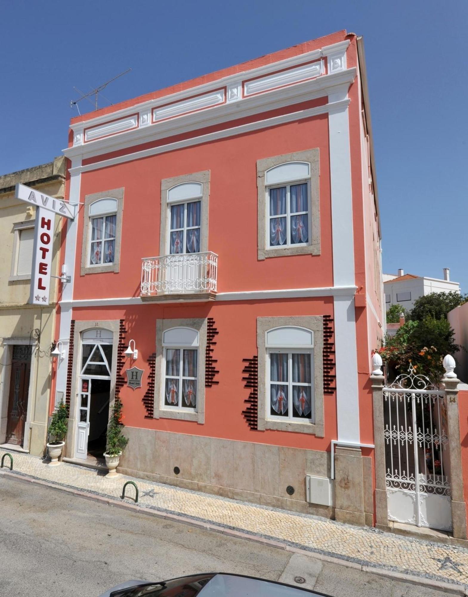 Hotel Aviz Figueira da Foz Buitenkant foto