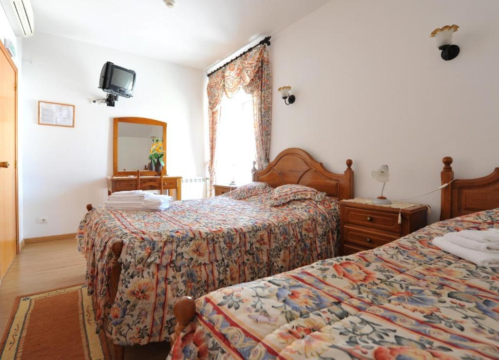 Hotel Aviz Figueira da Foz Kamer foto